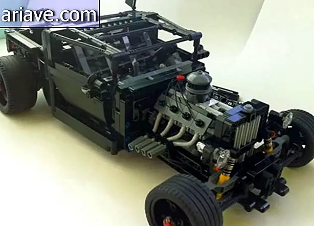 Zabawka dużych ludzi: sprawdź ten wózek z pilotem LEGO