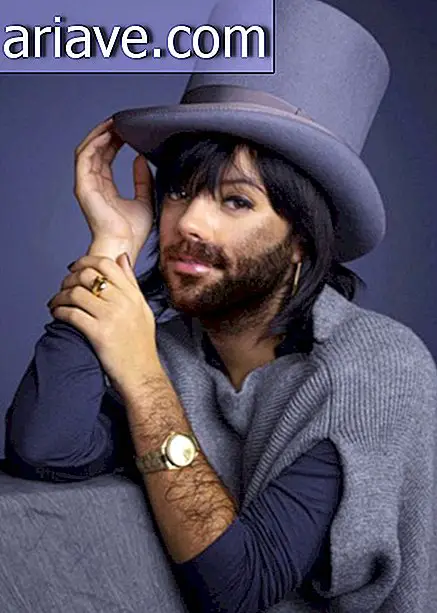 What if the most beautiful women in the world had a beard? [gallery]