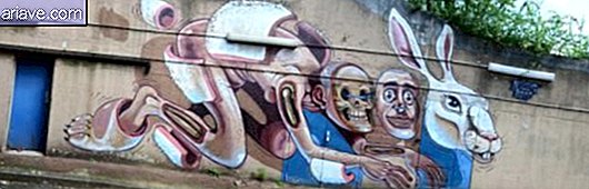 Artysta „rozcina” postacie na rysunkach graffiti