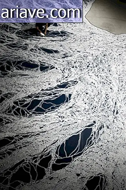 Salt Maze: l'artista crea opere incredibili con le proprie mani