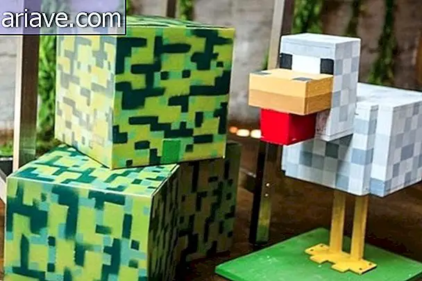 Boda presentó esculturas de escenarios y personajes del juego Minecraft
