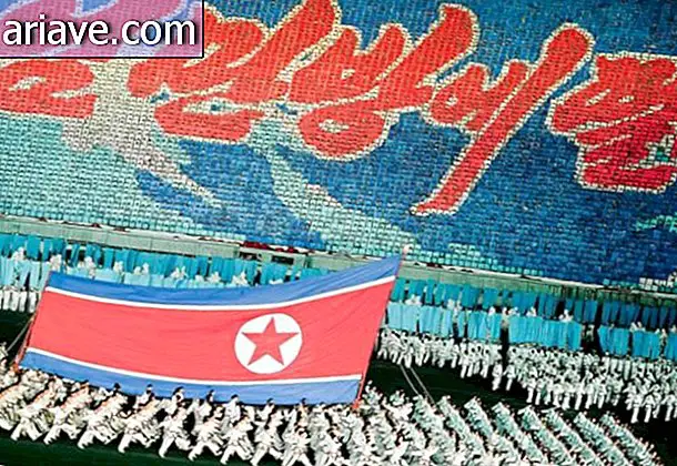 Los fantásticos mosaicos humanos de Corea del Norte [galería]