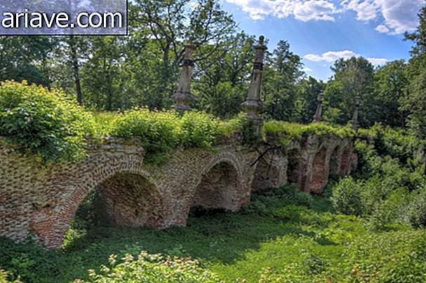 Стари камени мост