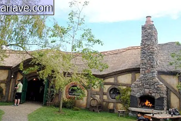 Le pub original des Hobbits ouvre ses portes en Nouvelle-Zélande [galerie]