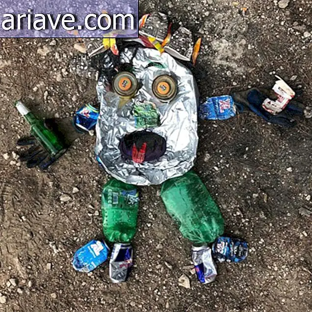 These animal sculptures made of trash show us a sad reality