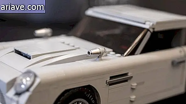 Classic! Lascia spazio a LEGO Aston Martin DB5 di James Bond
