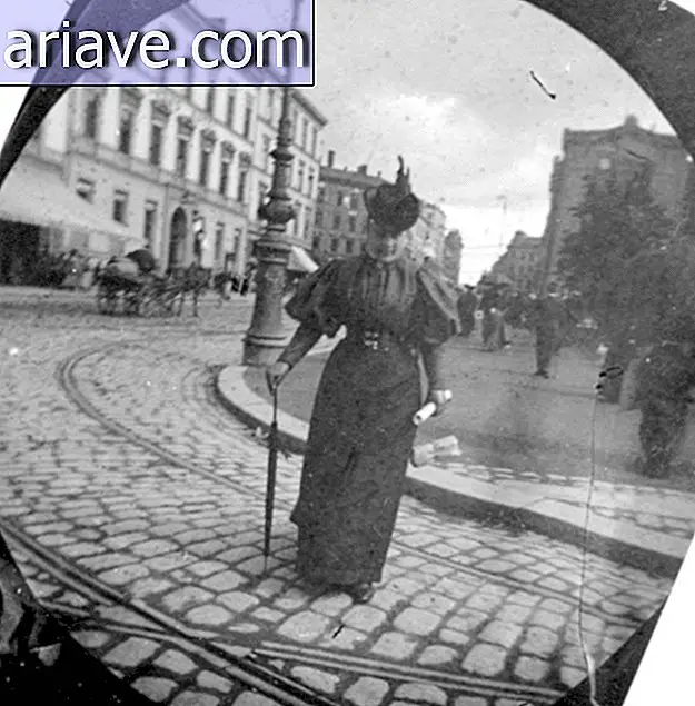 Sehen Sie sich die Fotos des Mannes an, der 1890 eine versteckte Kamera verwendete