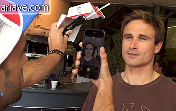 Tento chlap urobil úžasné fotografie so sendvičovým balením a iPhone