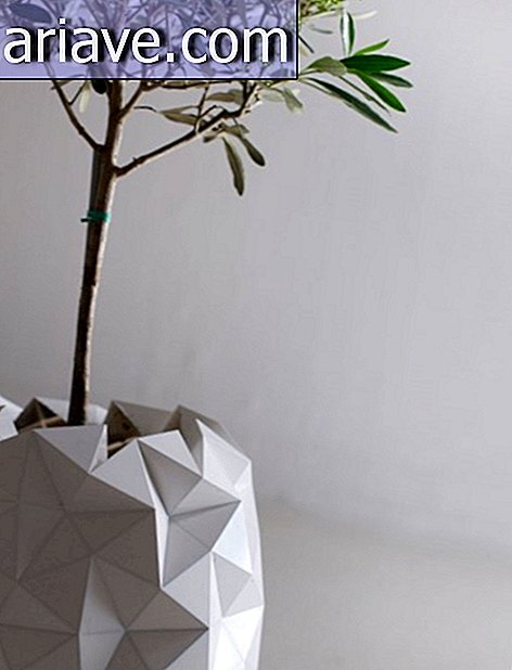 Che ne dici di un vaso-origami per decorare il tuo giardino? [Gallery]