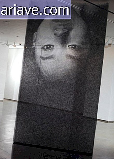 Umelec vytvára úžasné portréty s pletenými niťami