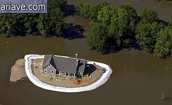 Se, hvordan folk beskyttede deres hjem under en Mississippi-oversvømmelse