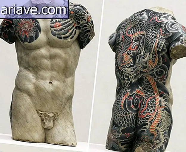 Classic sculptures with mafia tattoos? Why not?