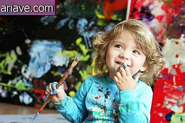 Etkileyici: Dünyanın en genç soyut sanatçısı sadece 7 yaşında