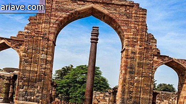 iron pillar