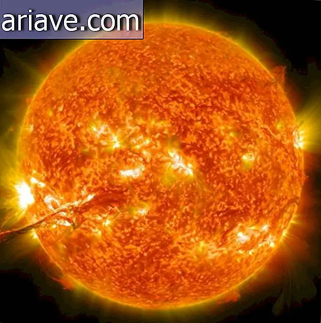 Inilabas ng NASA ang mga larawan ng walang uliran na solar flare