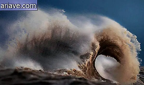 Посмотреть галерею с потрясающими фотографиями морских волн