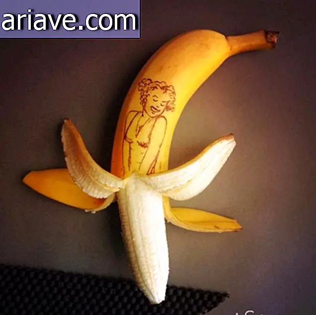 Vive la créativité! Artiste fait des illustrations fantastiques sur des bananes