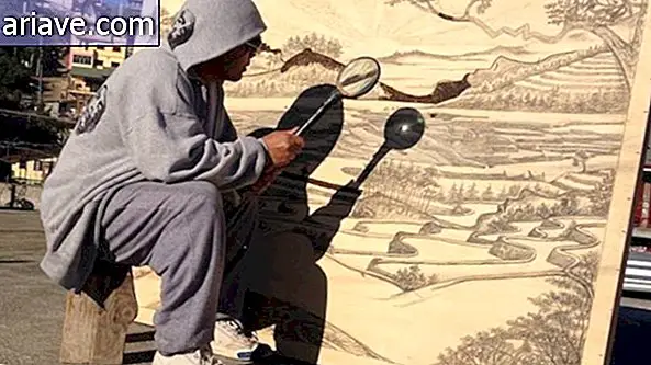 Филиппинский художник создает удивительные работы, используя лупу и солнечный свет