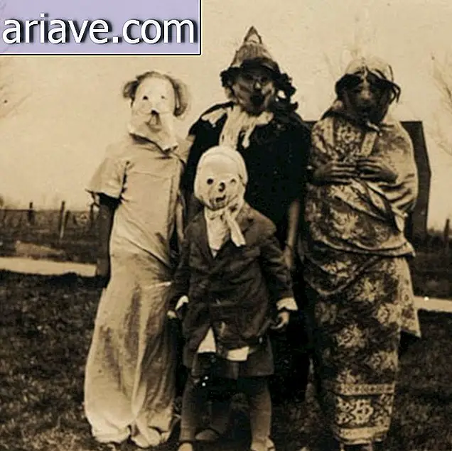 44 omituista kuvaa, jotka osoittavat, että Halloween oli kerran liian pelottava