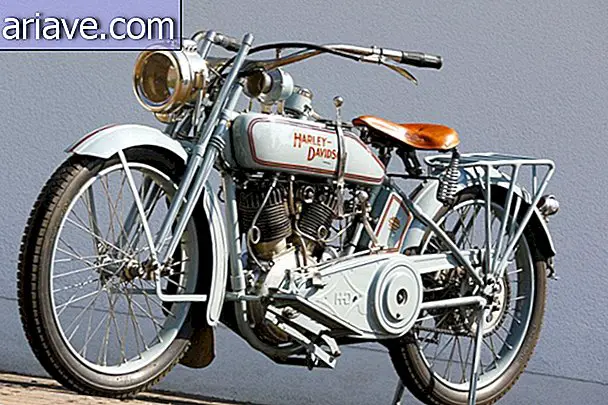 Harley-Davidson 16F, enak model, ki ga uporablja Ricardo Wagner