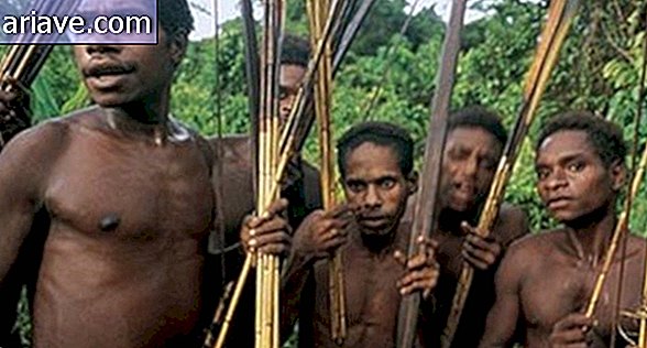 Kannibalisme: Møt Korowai, den siste eksisterende antropofagiske stammen