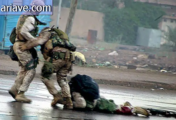 Раненый солдат в Ираке