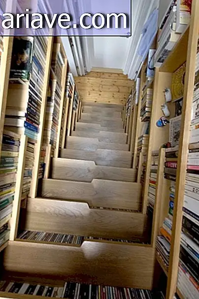 bookshelf shape