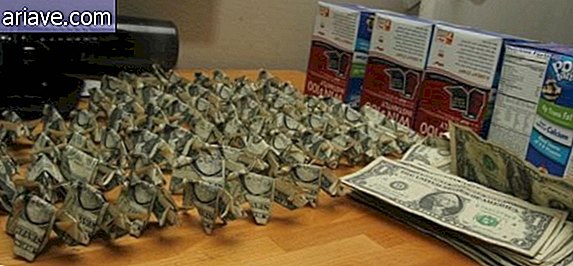 Man betaalt prima met 137 origami-varkens [galerij]