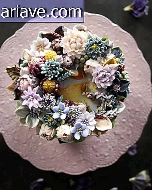 Teh 17 cvetnih tort je tako čudovitih, da jih nimate srca pojesti