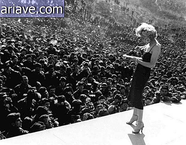 Az idő, amikor Marilyn Monroe katonák ezrei előtt játszott