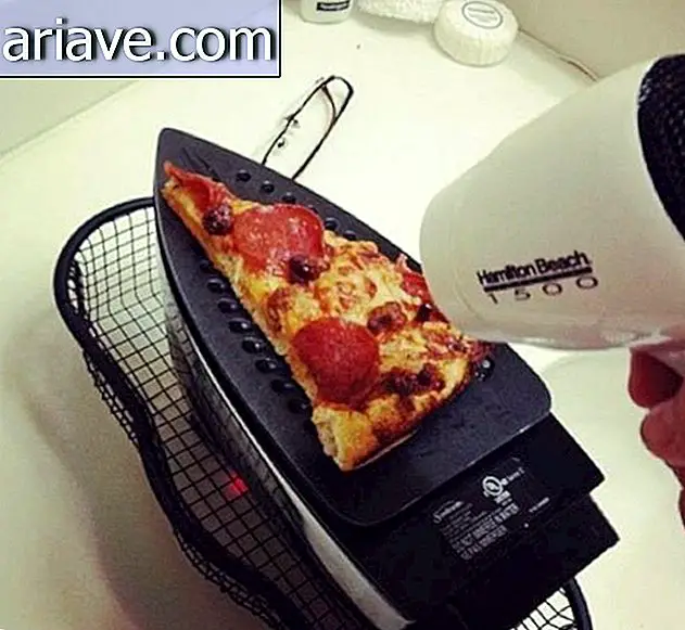 Hâm nóng miếng pizza