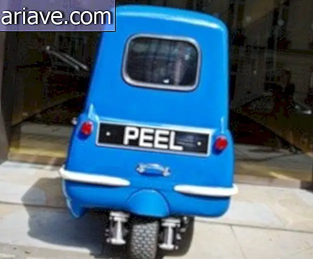 Tutvuge kõige väiksema autoga Peel P50 maailmas