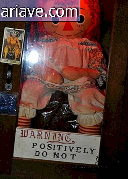 A világ egyetlen okkult múzeumában található Annabelle baba a gyűjteményében!