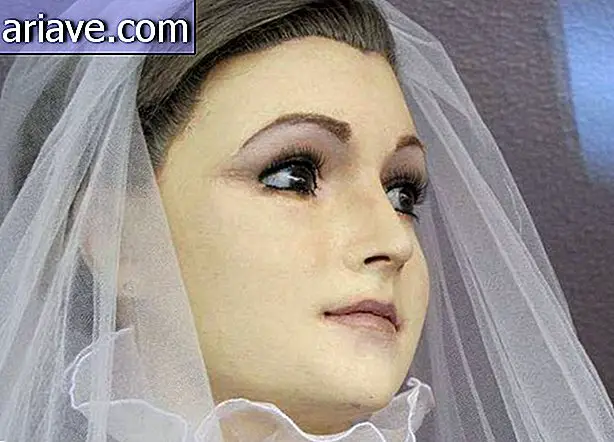 Mannequin ser ud til at være den døde datter af en brudeforretningsejer - vil det?