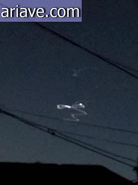 Mystisk UFO blir fanget på Hawaiis himmel