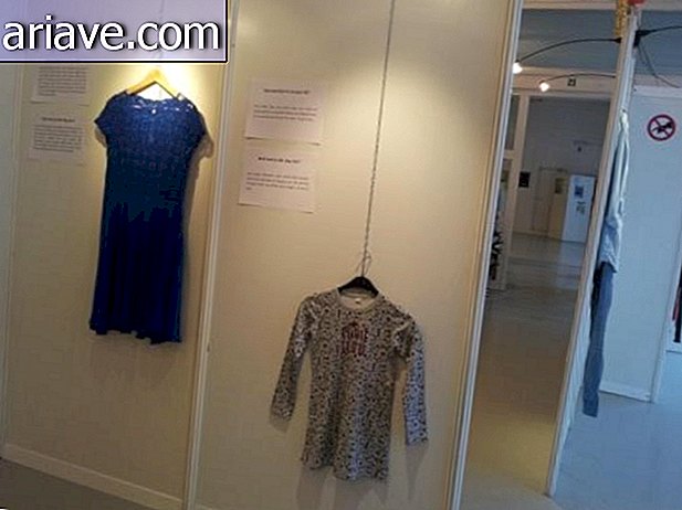 A kiállításon olyan ruházati áldozatok láthatók, amelyeket megerőszakoláskor viseltek